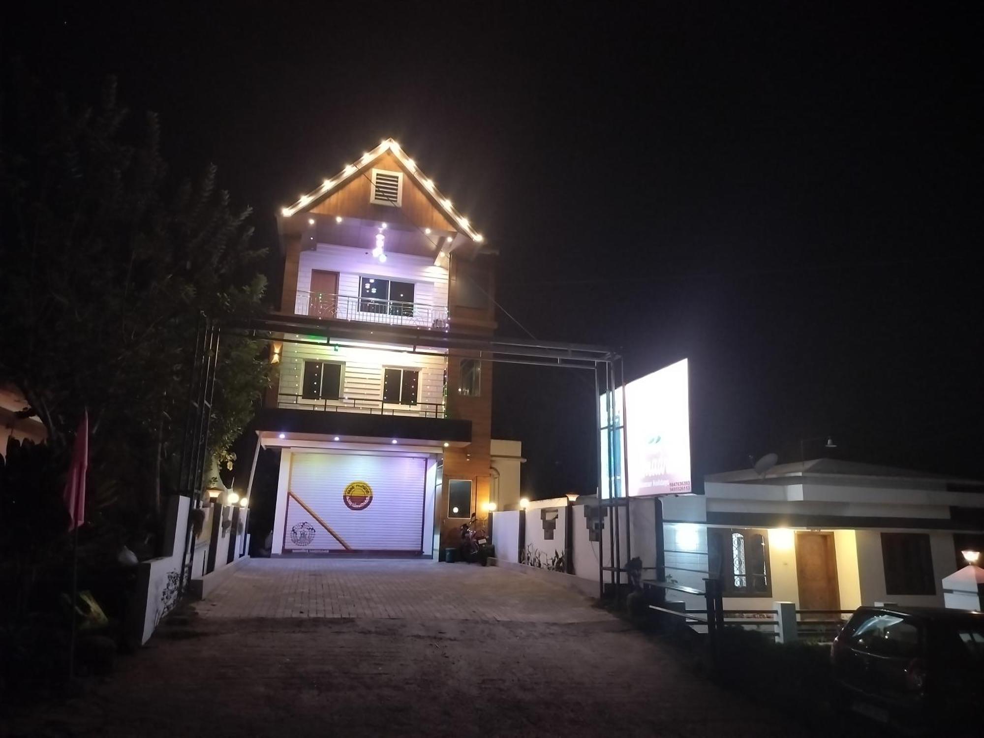 Himadri Munnar Holidays Екстериор снимка