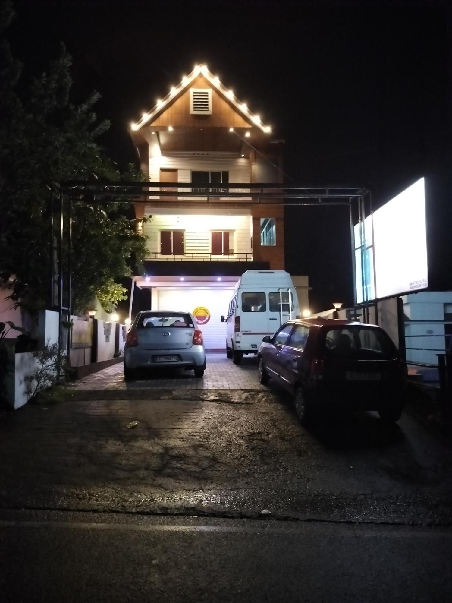 Himadri Munnar Holidays Екстериор снимка