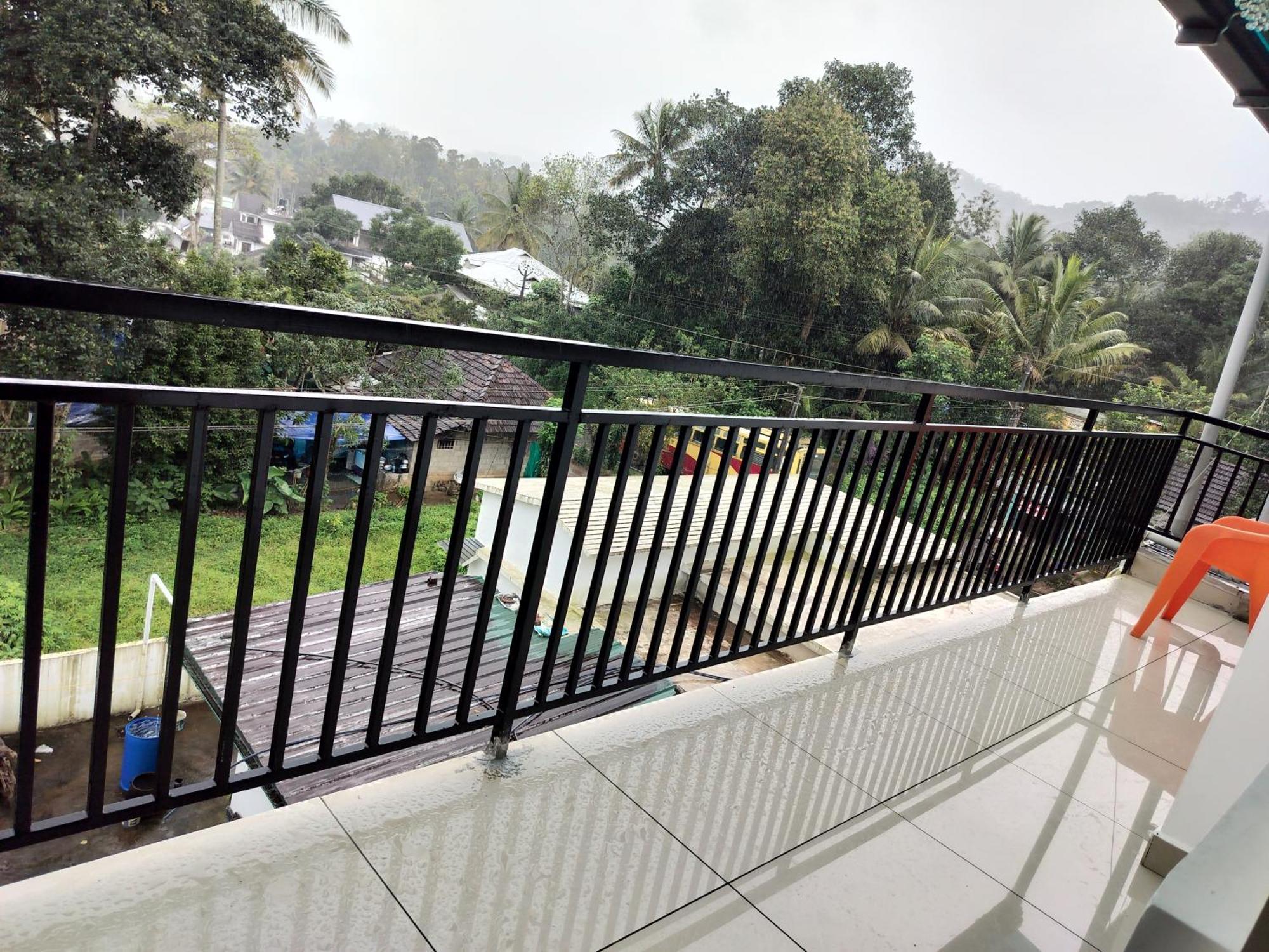 Himadri Munnar Holidays Екстериор снимка